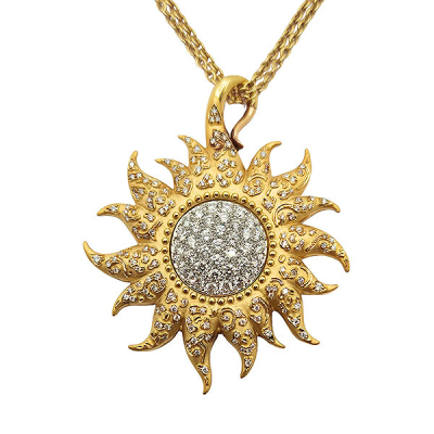 Gargantilla de la firma Carrera y Carrera diseño sol en oro bicolor mate y brillo con diamantes talla brillante, 1,90 ct. 40,42 gr.