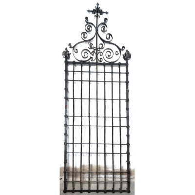 Importante Gran Reja Renacentista transición al Barroco española de palacio del siglo XVII en hierro forjado para ventana principal. 