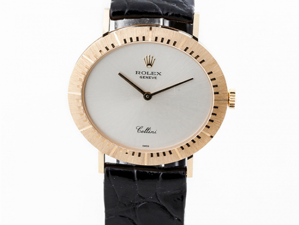 Reloj cab. suizo cab. ROLEX, mod. 'Cellini' ref. 4083. Caja oval de origen en oro amarillo, 33 x 30 mm.