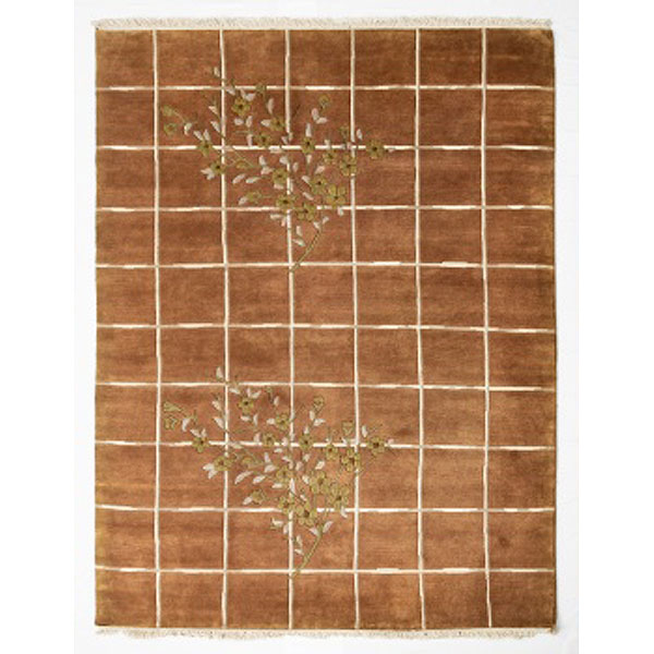 Alfombra de lana con decoración geométrica y flores en tonos cámel, beiges y verdes. Indonepal.