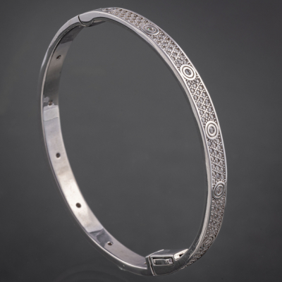 Pulsera rígida en plata de ley estilo Cartier con circonitas.