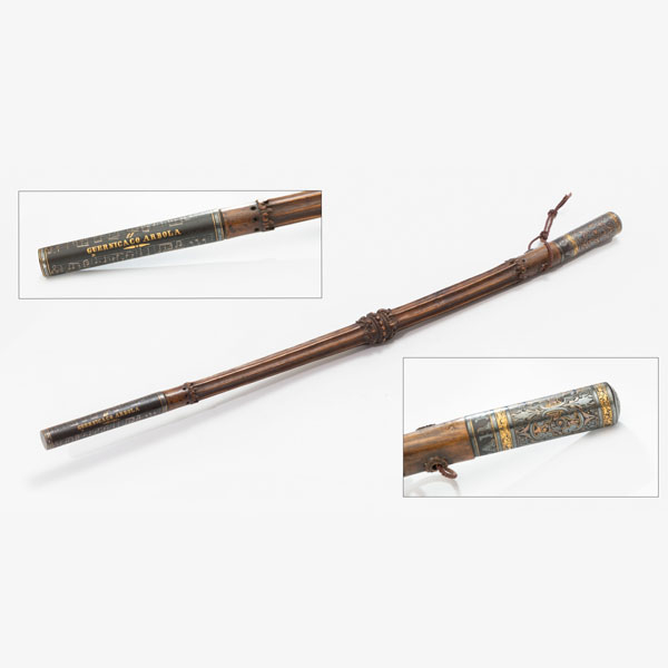 Bastón de mando con empuñadura damasquinada.  Inscripción Arriaga. Puntera representando las notas musicales del Gernicaco Arbola y escudo de Vizcaya. Época: S. XIX