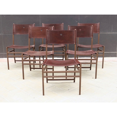 Seis sillas de hierro y cuero marrón modelo &quot;Infantes&quot; Casa &amp; Jardín