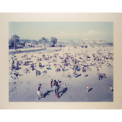 Massimo Vitali.  &quot;Les Sablettes Grande 1 (1999)&quot;. Fotografía C-Print sobre cristal. Numerada (2/9) , firmada.