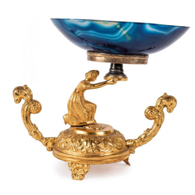 Curioso centro en plata dorada española punzonada. Marcas de localidad de Antequera, artífice F. Durán