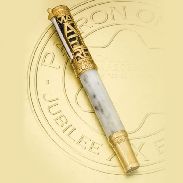 Estilográfica Montblanc &quot;Gaius Mecenas 888&quot; Serie Patrones de las Artes. Año 2011. Numerada 199/888. En oro de 18 K.