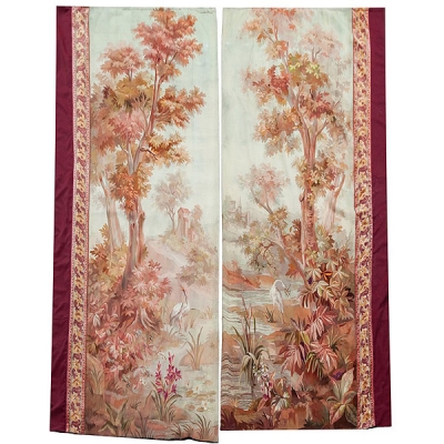 Pareja de cortinas francesas de Aubusson con escenas de paisaje S.XIX. 