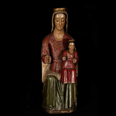 Escultura románica de Virgen entronizada con el Niño, escuela italiana toscana o lombarda, hacia el siglo XIII.