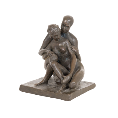 Apel&middot;les Fenosa (Barcelona, 1899-Par&iacute;s, 1988)  Couple ASSIS.  Escultura en bronce patinado. Firmada y numerada IV/5.