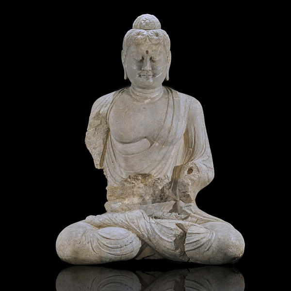 Gran figura de piedra tallada "Shakyamuni", Dinast&iacute;a Tang.
