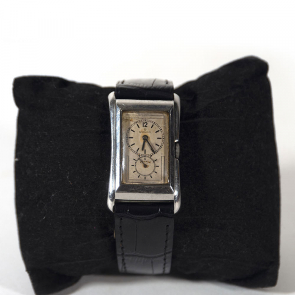 Elegante Reloj Rolex modelo Prince 1490, años 30, en oro blanco de 18k. 