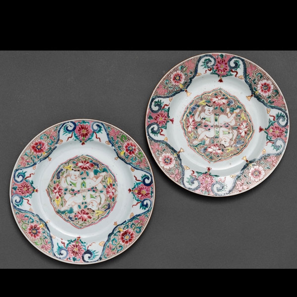 Pareja de platos porcelana China Siglo XVIII
