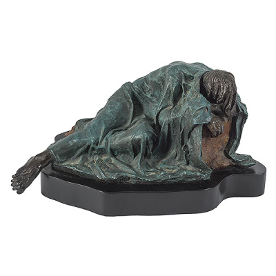Lorenzo Quinn (Roma, 1966)  Ensoñaciones.  Escultura en resina con plaqué en bronce patinado. 