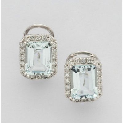 Pendientes en oro blanco con aguamarinas y orla de diamantes talla brillante