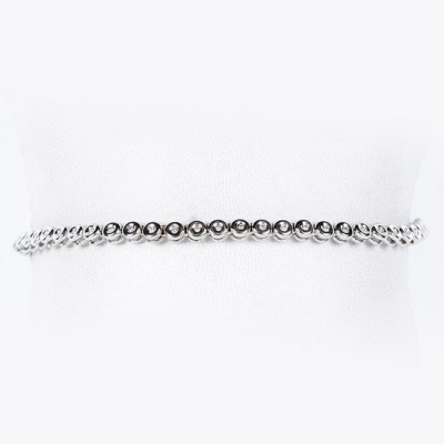 Pulsera &#039;rivière&#039; en oro blanco, con frente en fila de limpios y blancos diamantes talla brillante