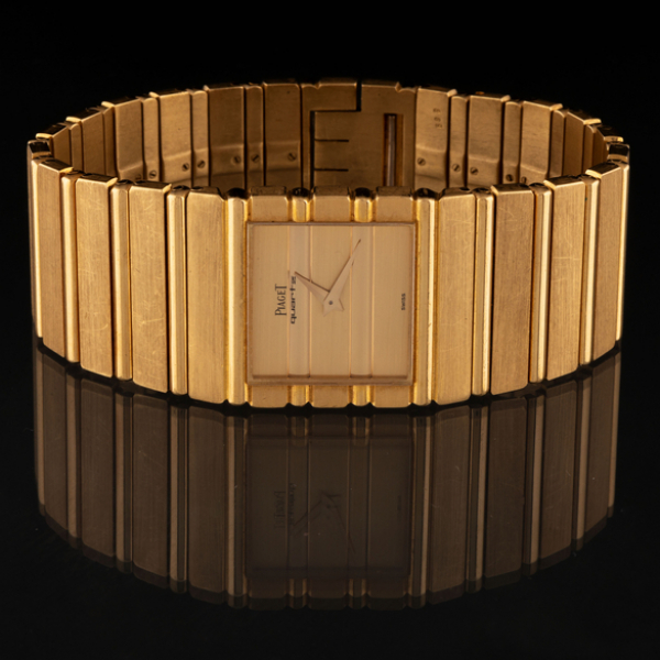 Reloj Cásico Piaget modelo Polo en oro amarillo de 18 kt.