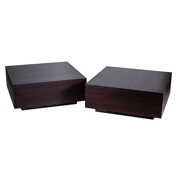 Pareja de mesas auxiliares madera