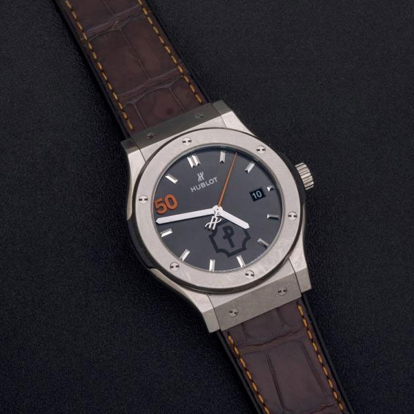 Reloj de pulsera para caballero marca HUBLOT, Edición Especial Enrique Ponce. Limitada a 15 unidades. 