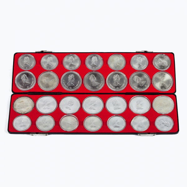 Colección conmemorativa de las Olimpiadas de Montreal, Canadá, 1976, con 28 monedas de plata 925 mil.