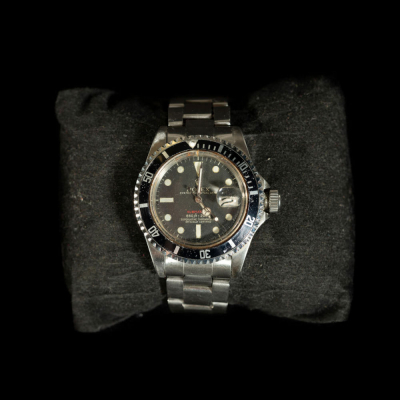 Muy raro Rolex Submariner Big Red Vintage modelo 1680, año 1969, en acero.