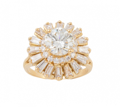 Sortija roset&oacute;n con brillante central elevado de 1,78 ct,.   En oro amarillo de 18K.