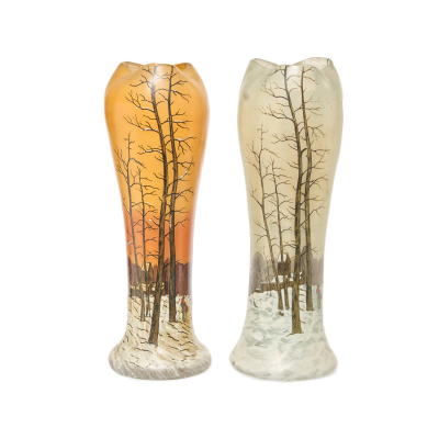 François-Théodore Legras (Grande Catherine de Claudon, 1839-Paris, 1916) Otoño e Invierno. Pareja de jarrones Art Noveau en «pâte de verre» esmaltado c.1900.