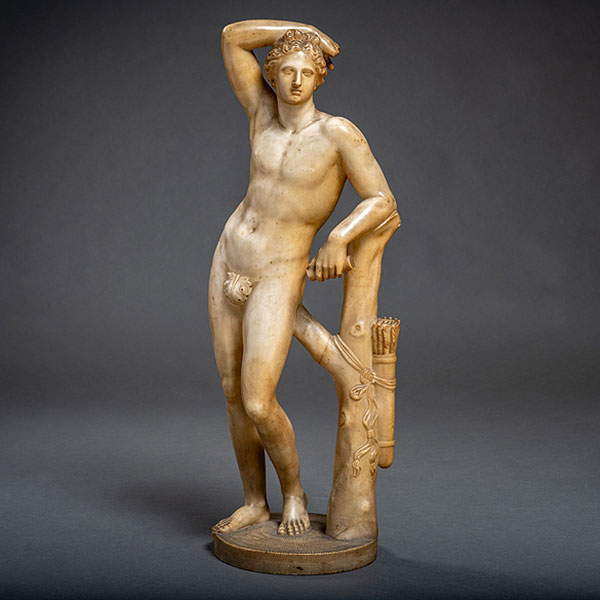 "Apolo" Figura escult&oacute;rica realizada en alabastro del siglo XIX Grand Tour.